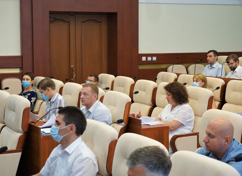 В Курской областной Думе обсудили перспективы развития предпринимательства