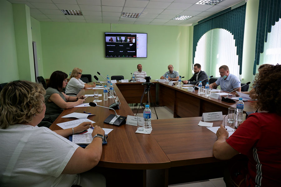 Состоялось расширенное заседание Общественного и Экспертного советов при Уполномоченном по защите прав предпринимателей в Курской области